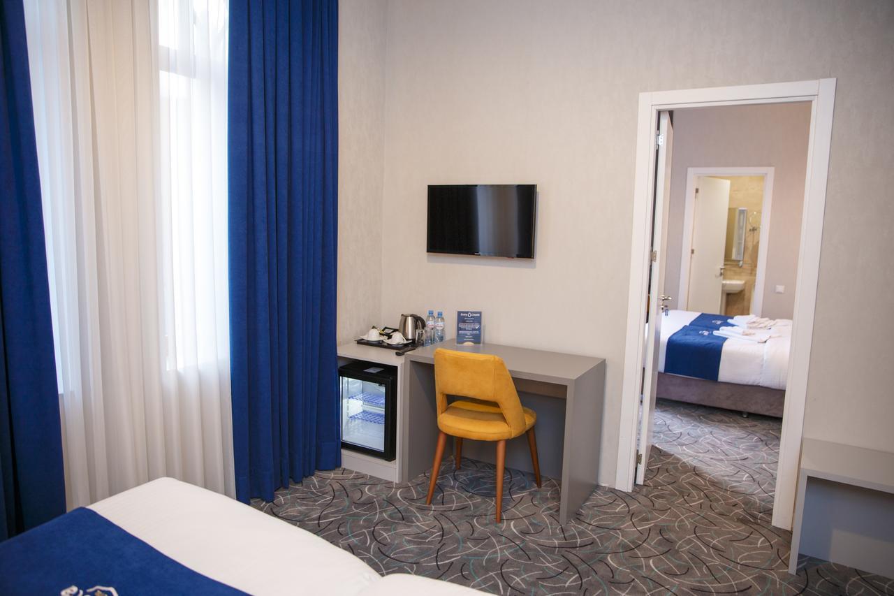 Tribeca Hotel Тбилиси Екстериор снимка