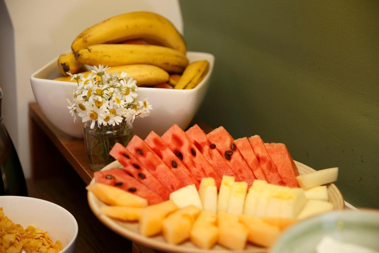 Tribeca Hotel Тбилиси Екстериор снимка